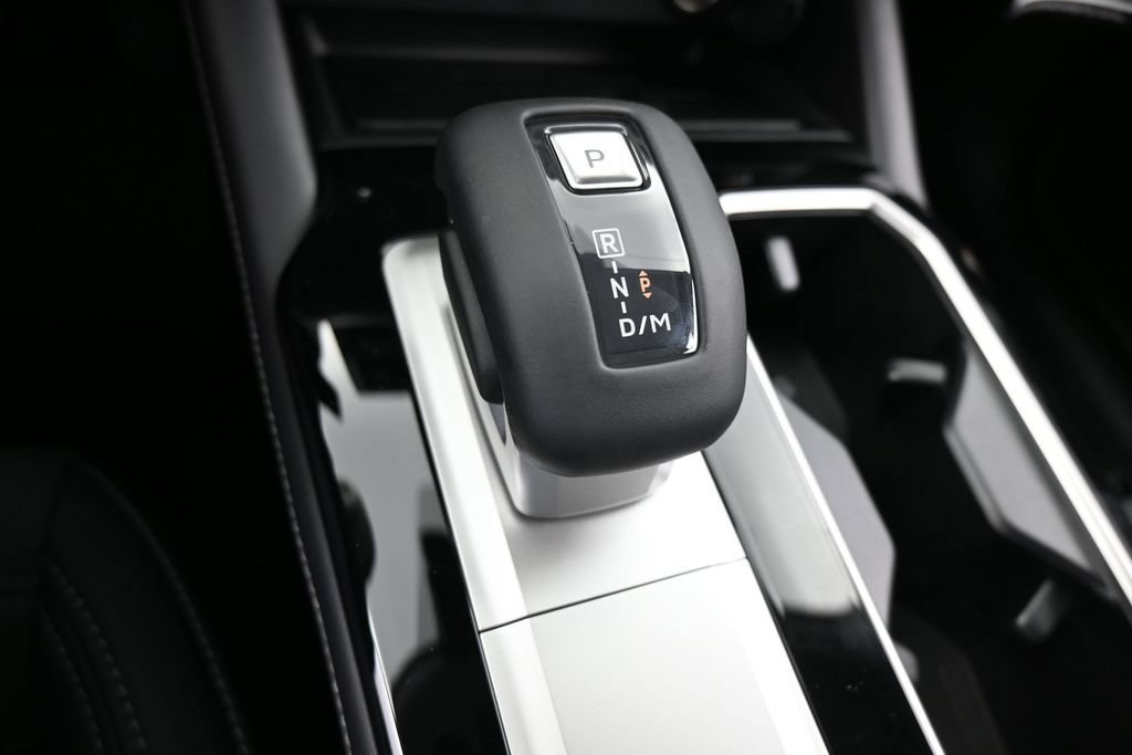 New 2026 Mitsubishi Outlander SE FWD image 34