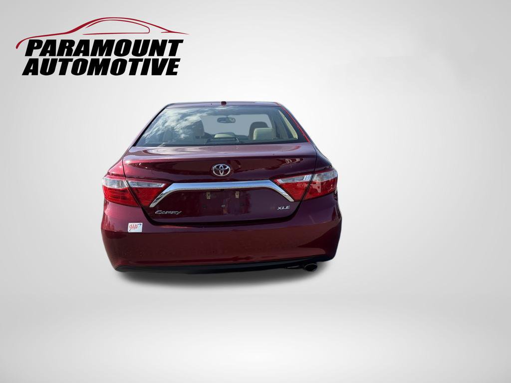 Used 2017 Toyota Camry XLE w/ Moonroof Package FWD image 8