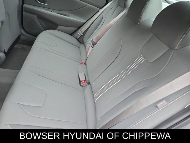 New 2026 Hyundai Elantra Sport image 5