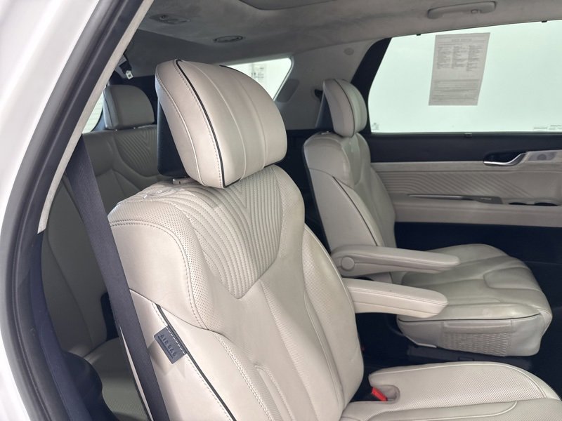 Used 2024 Hyundai Palisade Calligraphy image 14