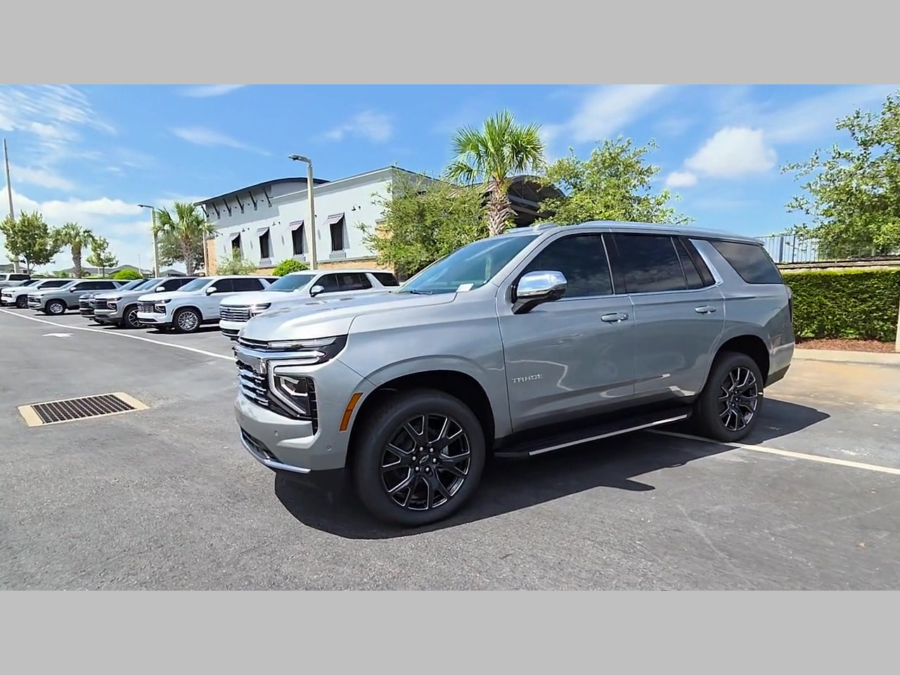 New 2026 Chevrolet Tahoe Premier w/ Sun And Tow Package AWD/4WD image 23