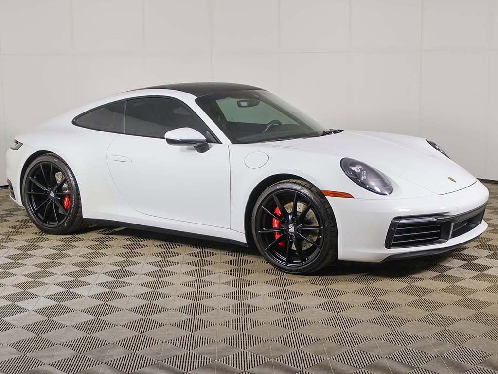Used 2024 Porsche 911 Carrera S image 2