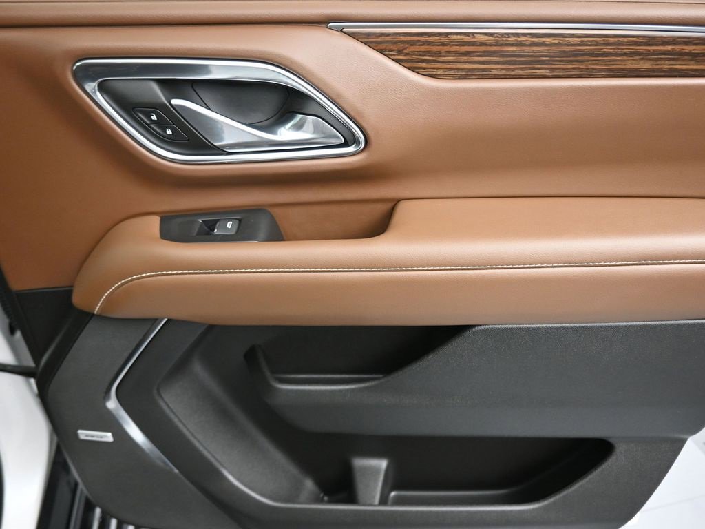 Used 2023 Chevrolet Suburban High Country w/ Premium Package 2 image 53