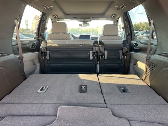 Used 2021 GMC Yukon SLT w/ SLT Premium Package image 48