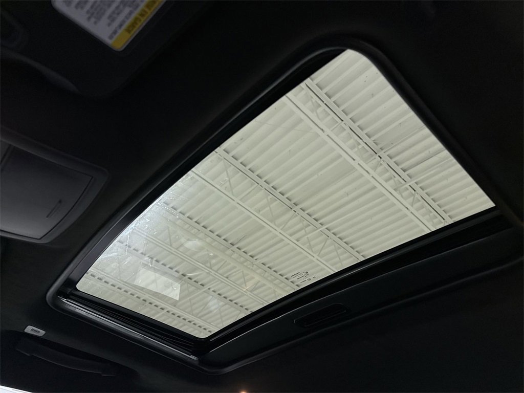 Used 2023 Dodge Challenger SRT Hellcat image 18