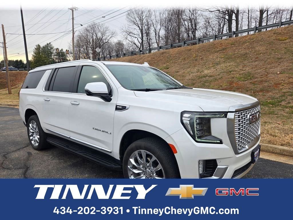 Used 2024 GMC Yukon XL Denali w/ Advanced Technology Package image 1