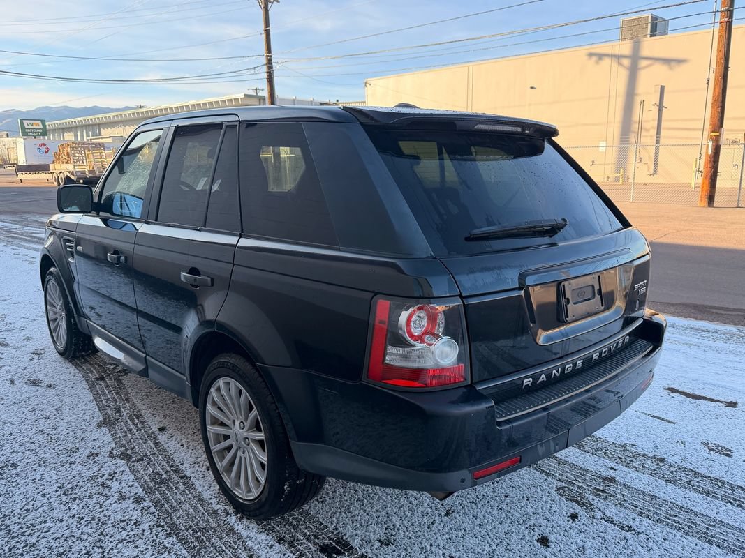 Used 2011 Land Rover Range Rover Sport HSE AWD/4WD image 4