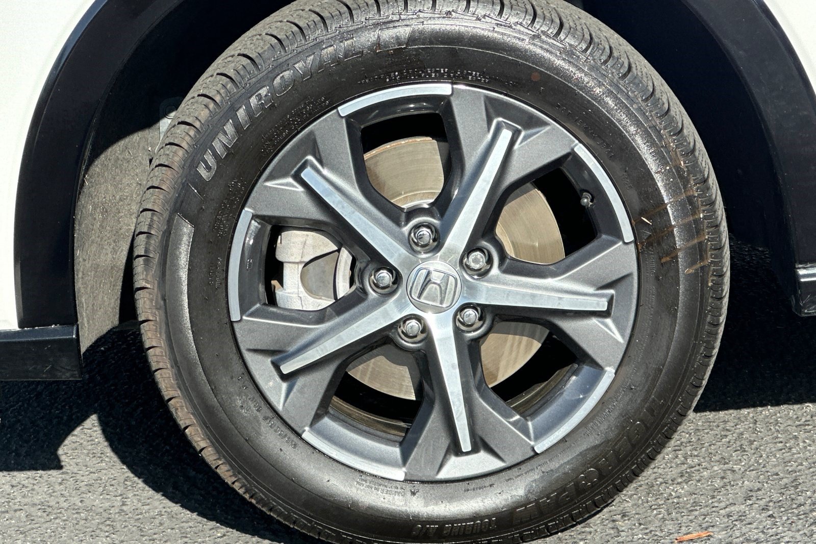 Used 2023 Honda HR-V EX-L image 13