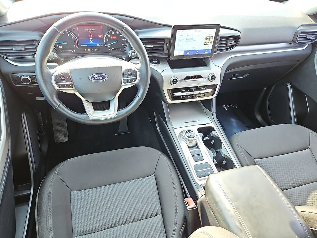 Used 2022 Ford Explorer XLT RWD image 11