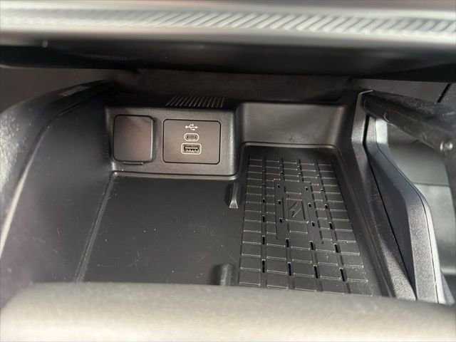 Used 2025 Ford Bronco Sport Badlands image 34