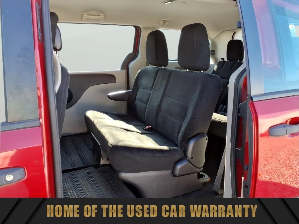 Used 2016 Dodge Grand Caravan American Value Package w/ UConnect Hands-Free Group FWD image 27