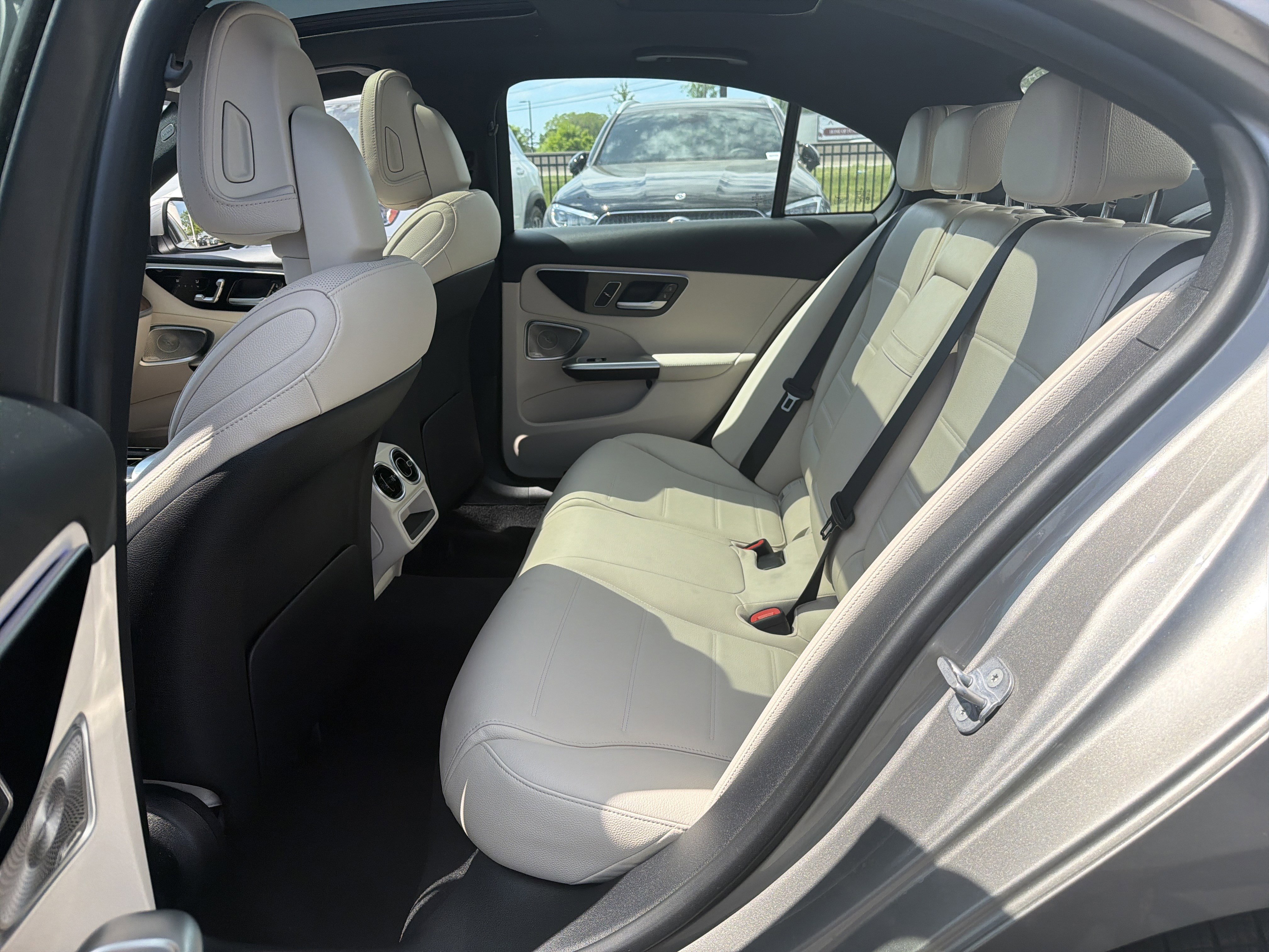 Used 2024 Mercedes-Benz C 300 Sedan w/ Exclusive Trim Package image 32