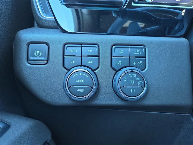 New 2026 Chevrolet Silverado 1500 LT Trail Boss w/ Safety Package image 25