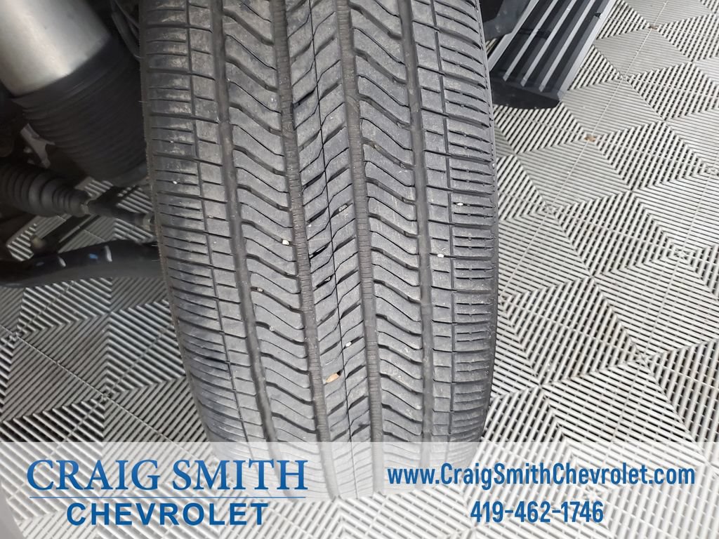 Used 2025 Cadillac Escalade Sport Platinum w/ LPO, Floor Liner Package AWD/4WD image 52