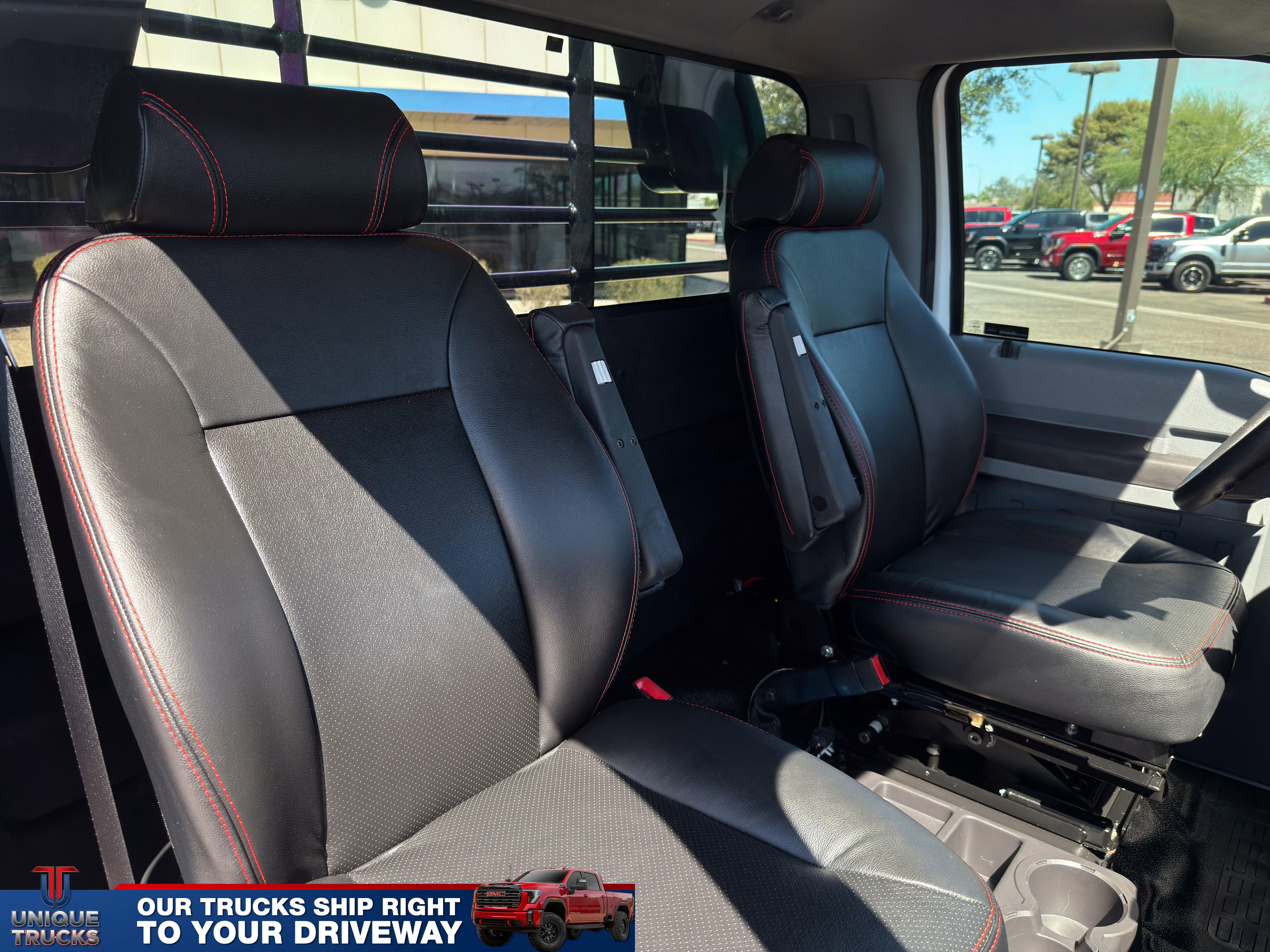 Used 2018 Ford F750 2WD Regular Cab Super Duty image 32