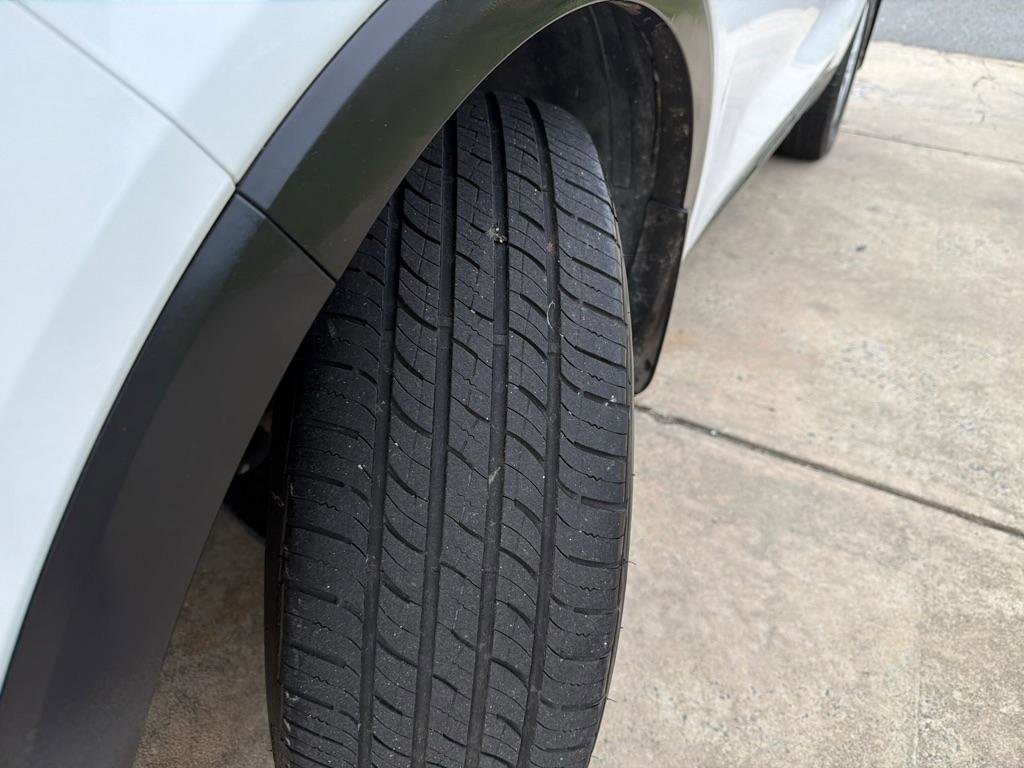 Used 2017 Kia Sorento LX w/ LX Convenience Package image 39