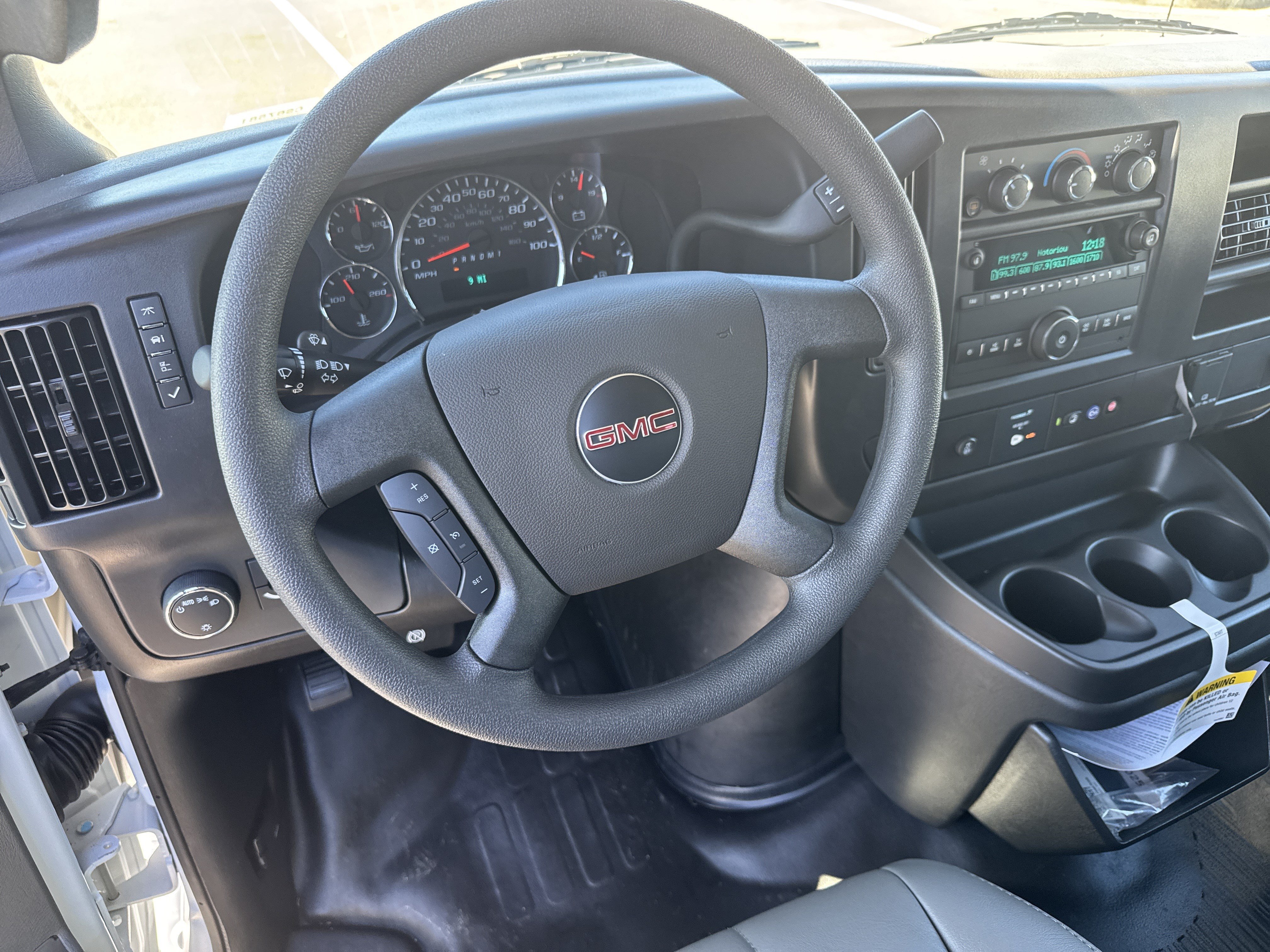 New 2025 GMC Savana 2500 w/ Driver Convenience Package RWD image 18