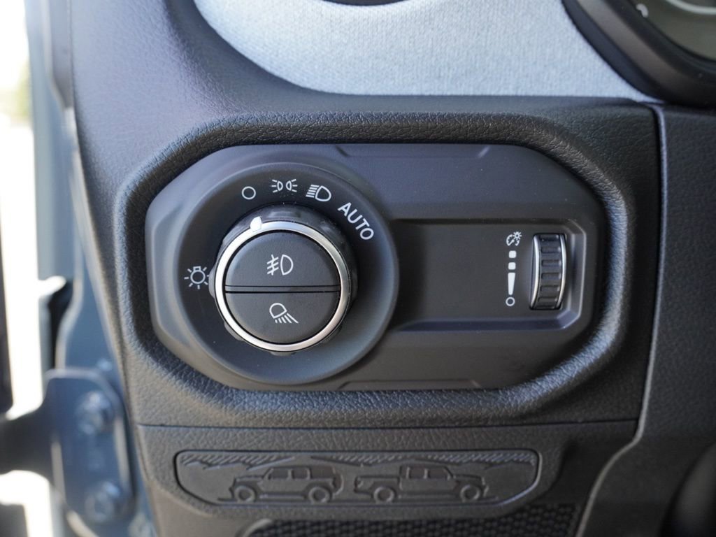 New 2026 Jeep Gladiator Sport image 12