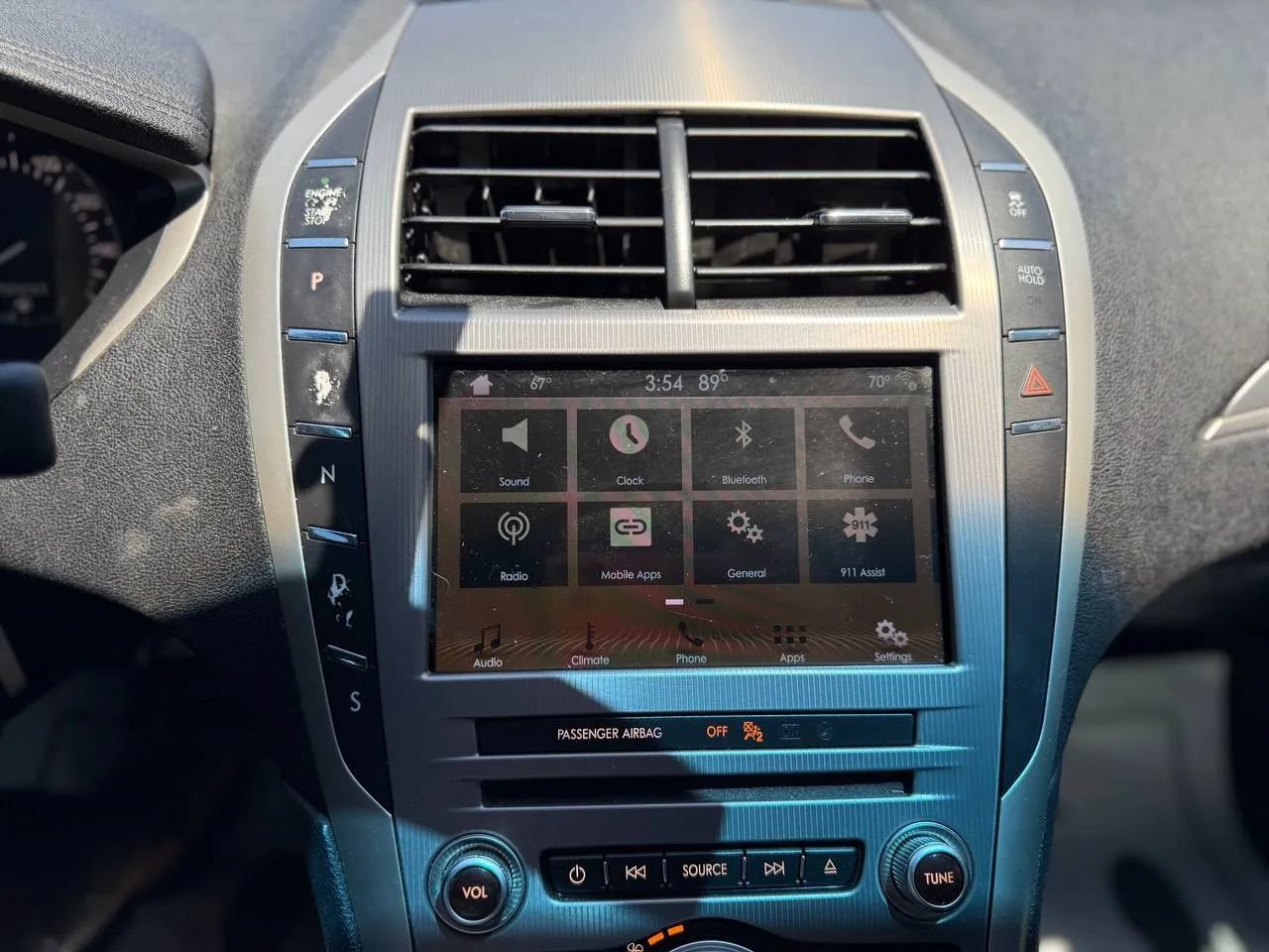 Used 2017 Lincoln MKZ Premiere FWD image 44