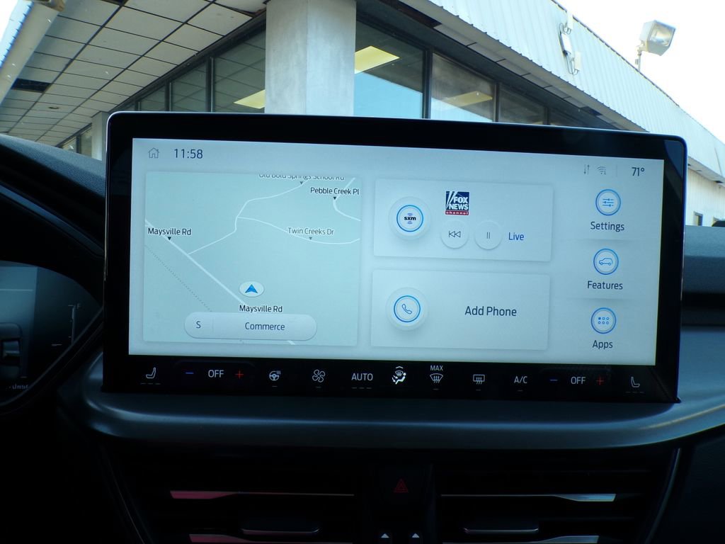 Used 2025 Ford Escape SE w/ Class II Trailer Tow Package image 16