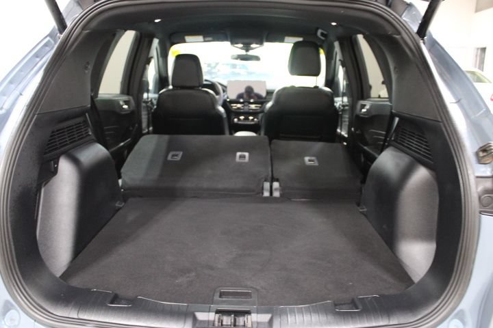 Used 2024 Ford Escape ST-Line w/ Tech Pack #1 AWD/4WD image 14