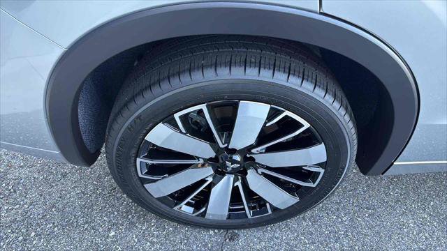 New 2025 Mitsubishi Outlander SEL image 12