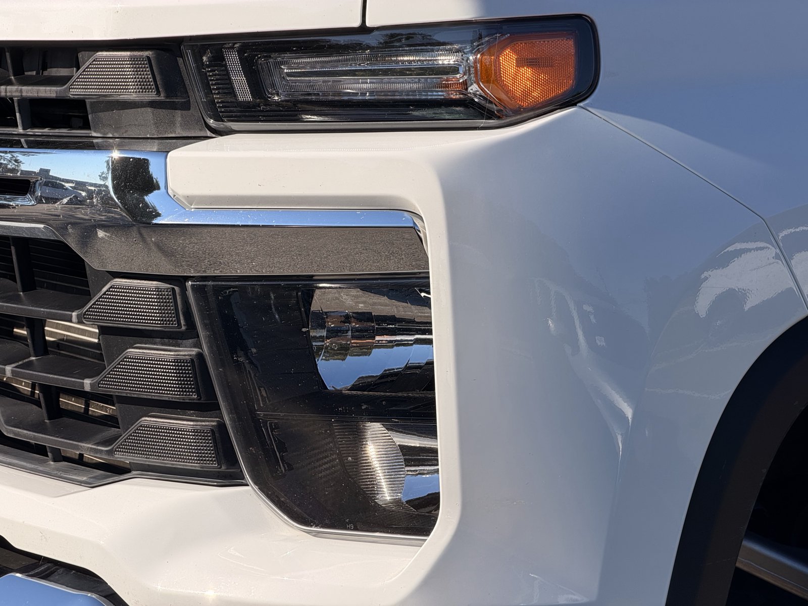 Used 2026 Chevrolet Silverado 3500 LT w/ All Star Edition AWD/4WD image 8