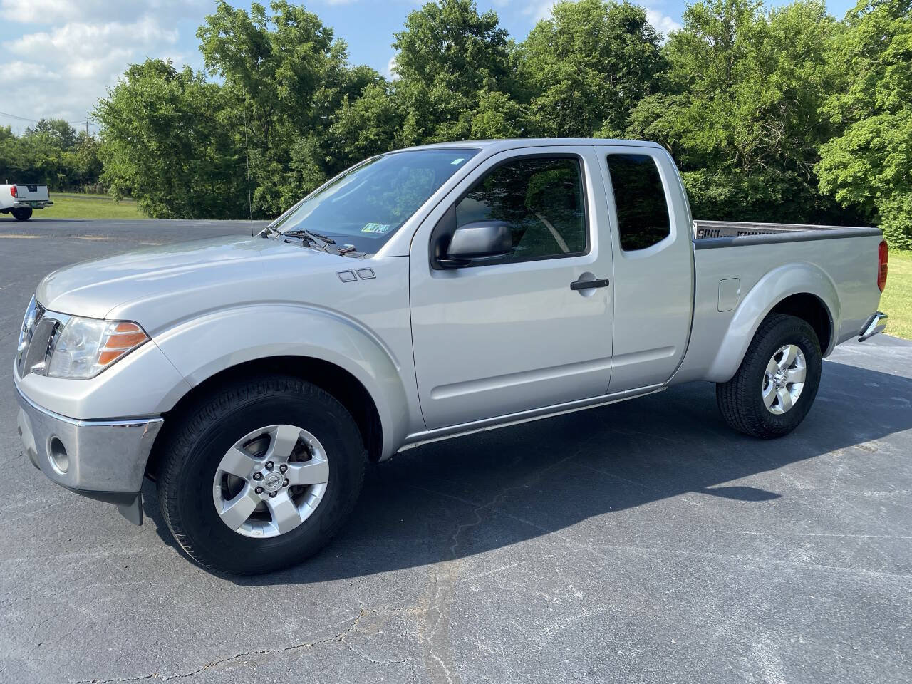 Used 2011 Nissan Frontier SV