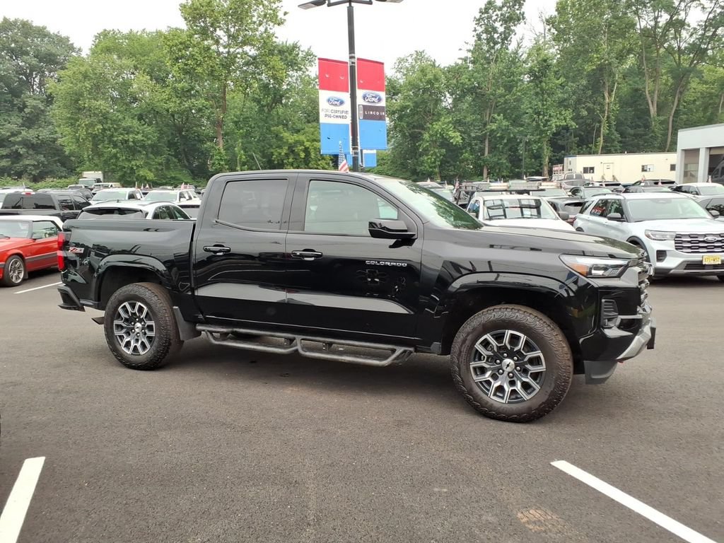 Used 2024 Chevrolet Colorado Z71 AWD/4WD image 20