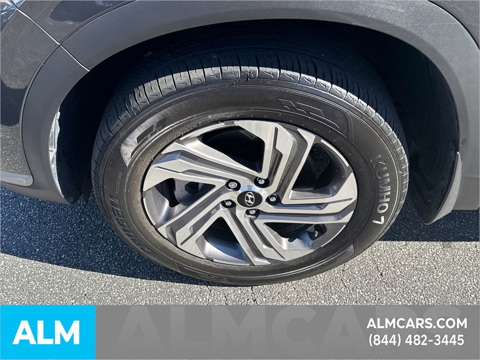 Used 2023 Hyundai Santa Fe SEL w/ Cargo Package image 15