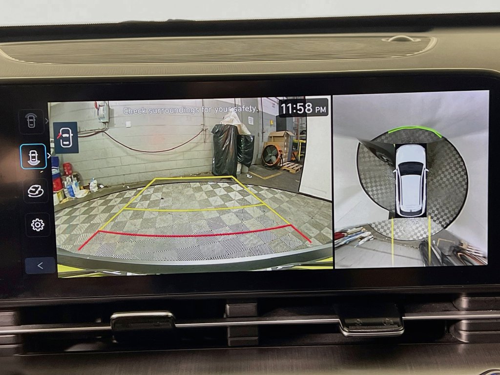 Used 2024 Hyundai Kona Limited FWD image 25