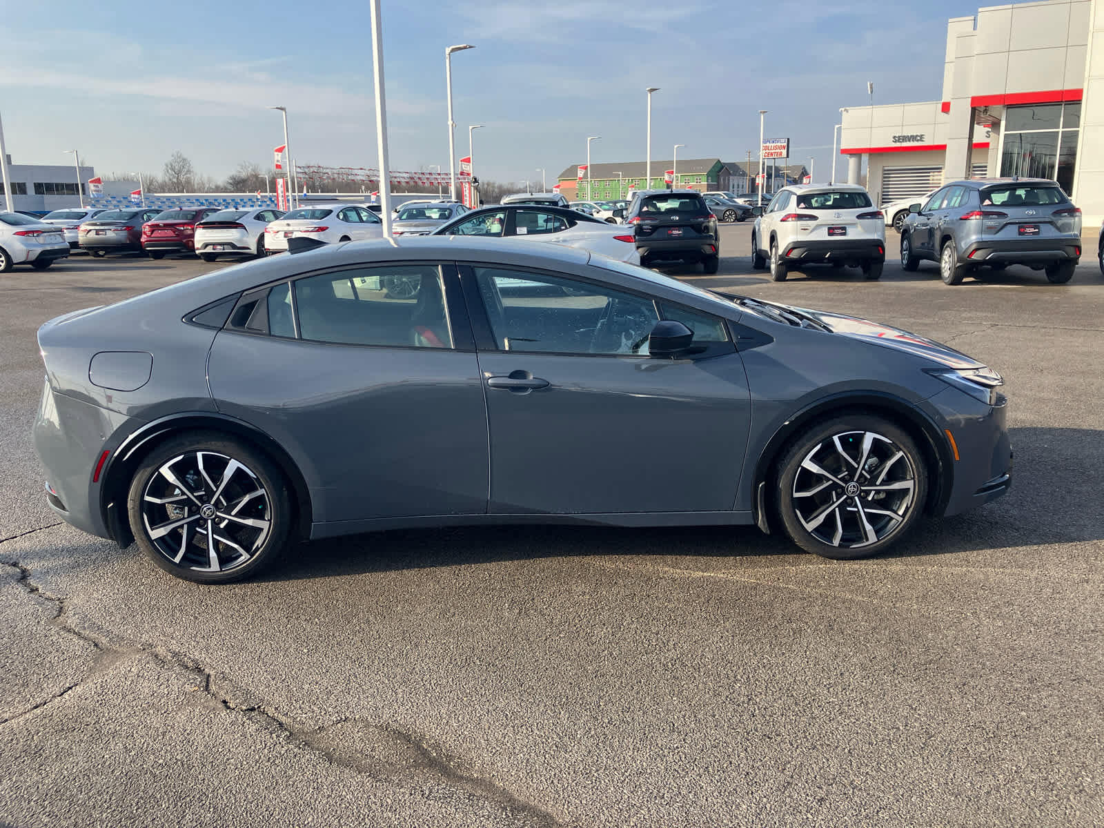Used 2025 Toyota Prius Plug-In Hybrid w/ Limited Premium Package image 8