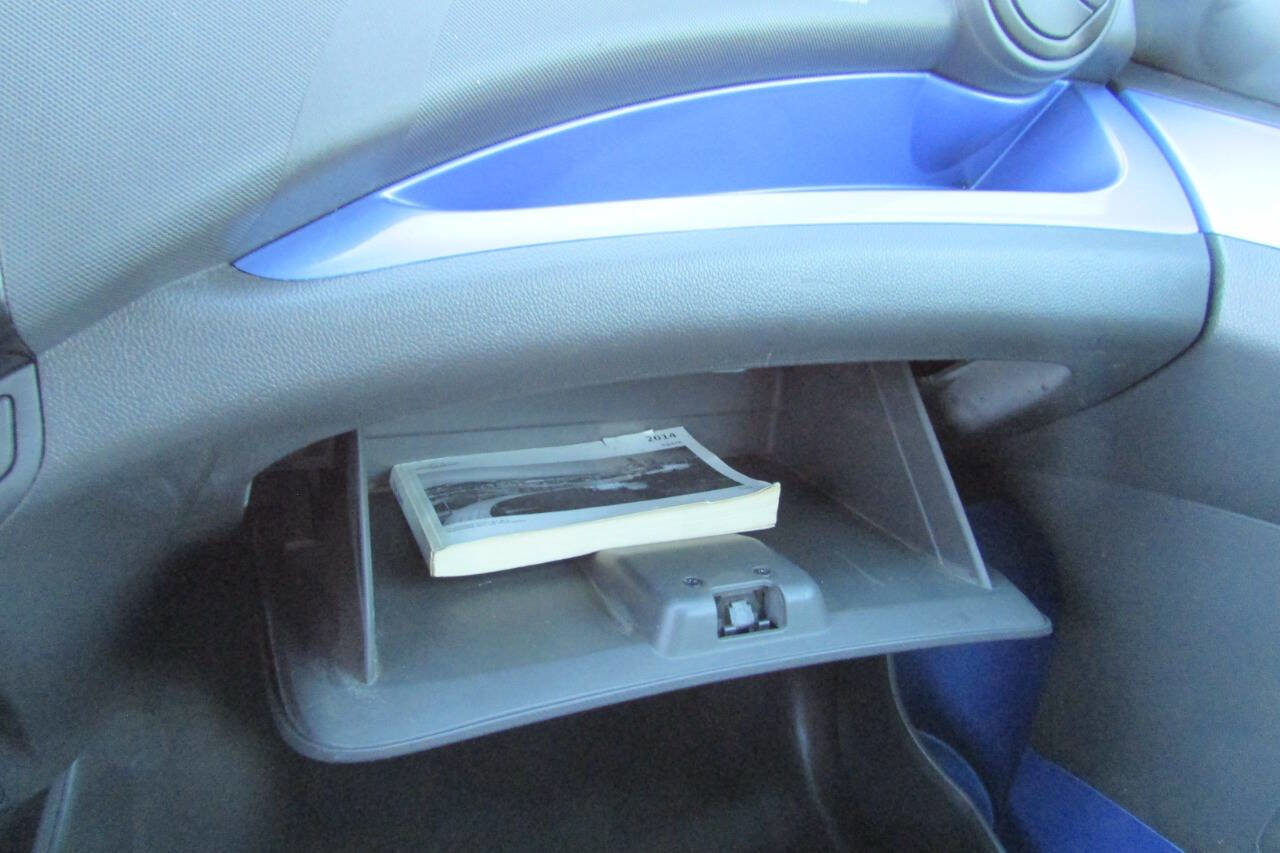 Used 2014 Chevrolet Spark LT image 33