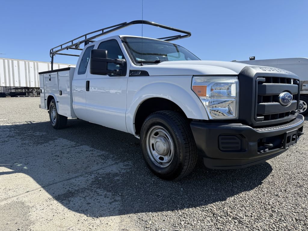 Used 2015 Ford F250 XL image 4