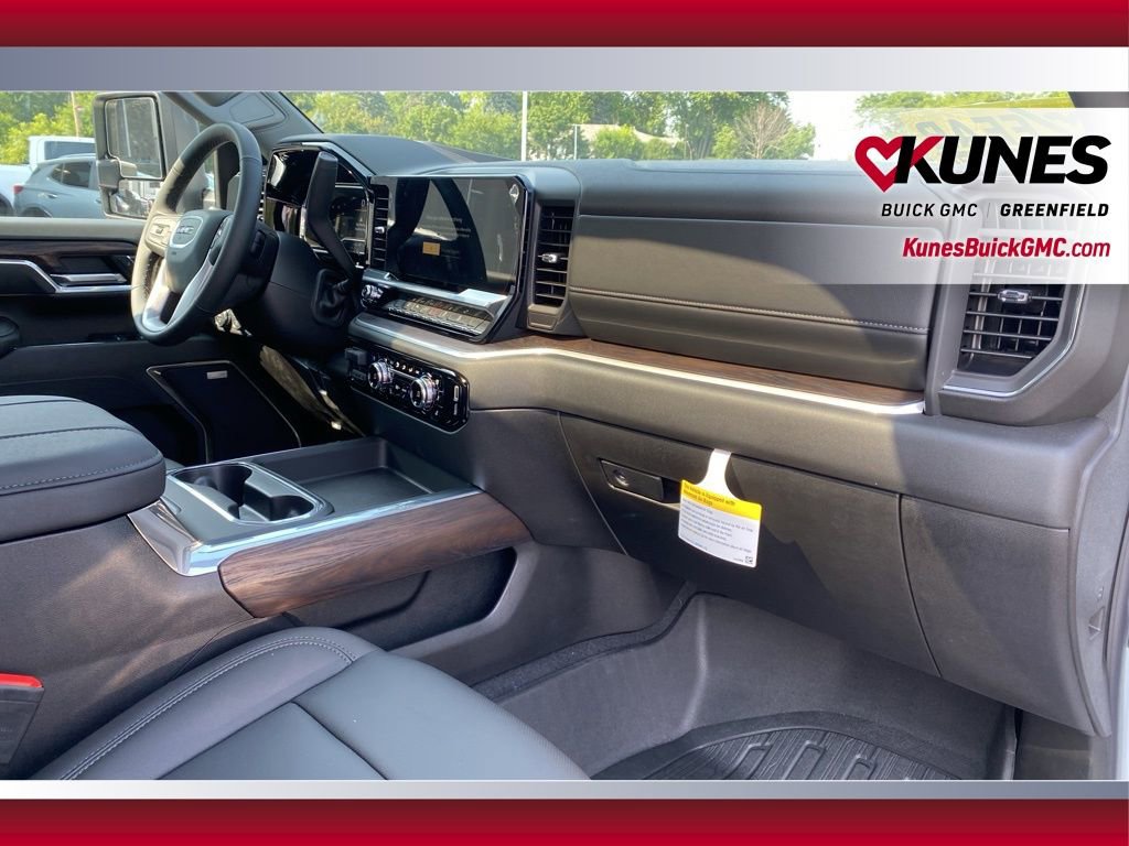 New 2025 GMC Sierra 3500 SLT w/ SLT Premium Package image 49