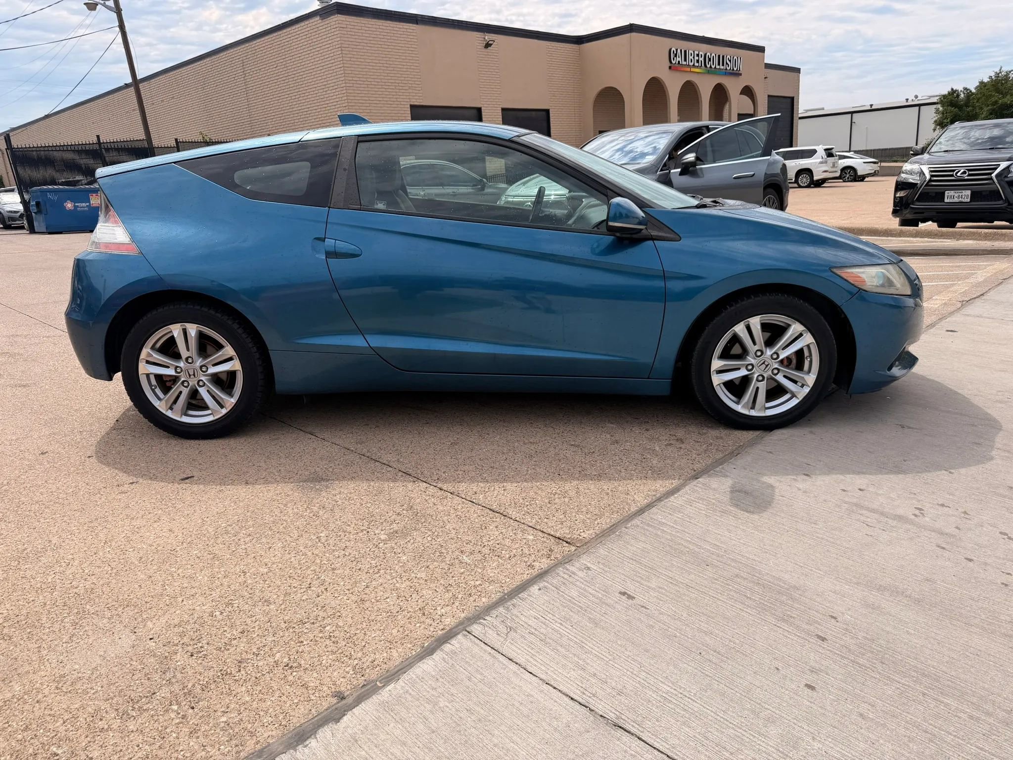 Used 2011 Honda CR-Z EX image 7