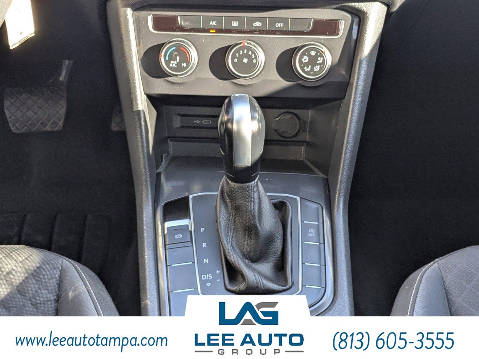 Used 2021 Volkswagen Tiguan S FWD image 20