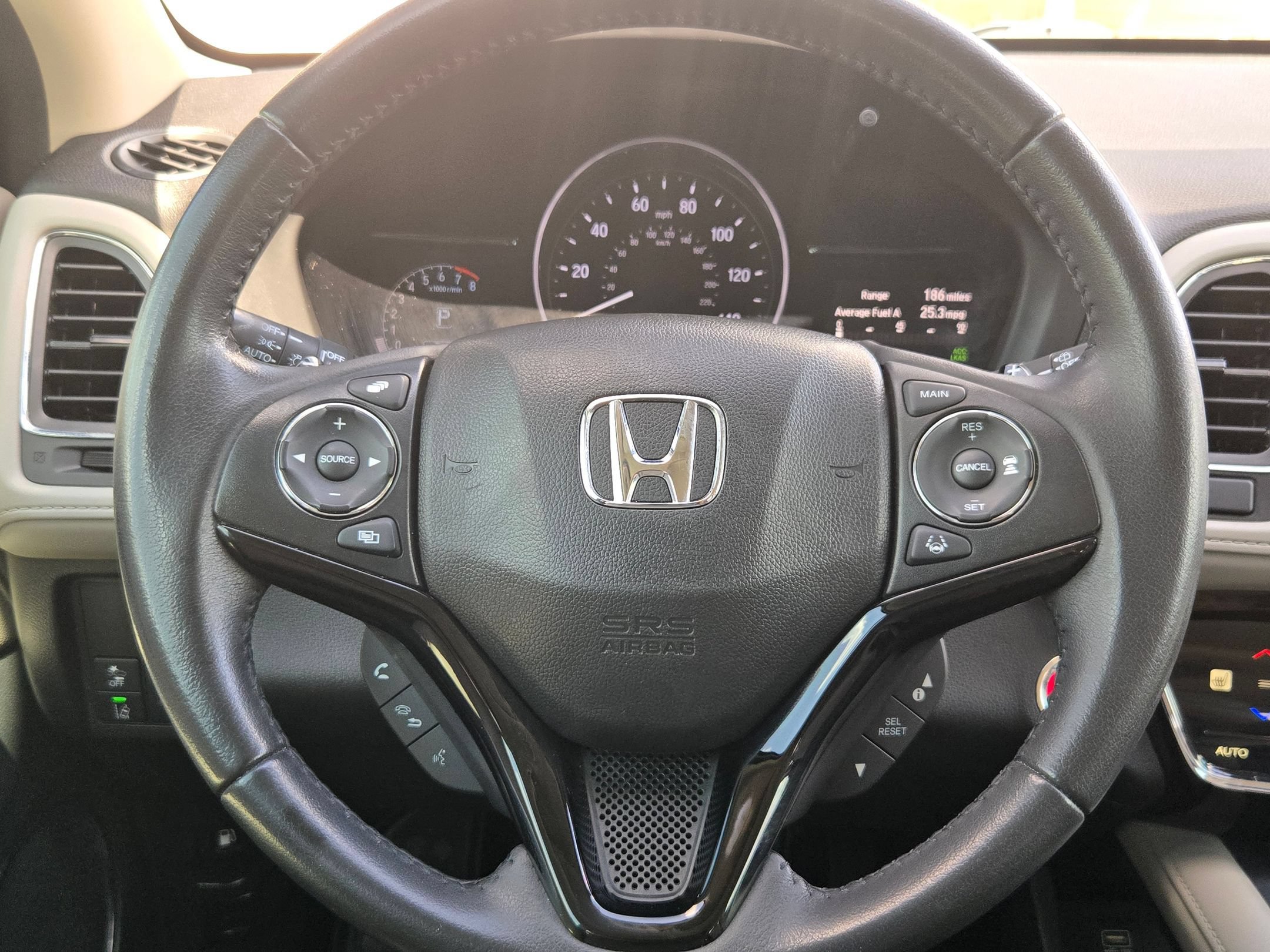 Used 2019 Honda HR-V Touring image 20