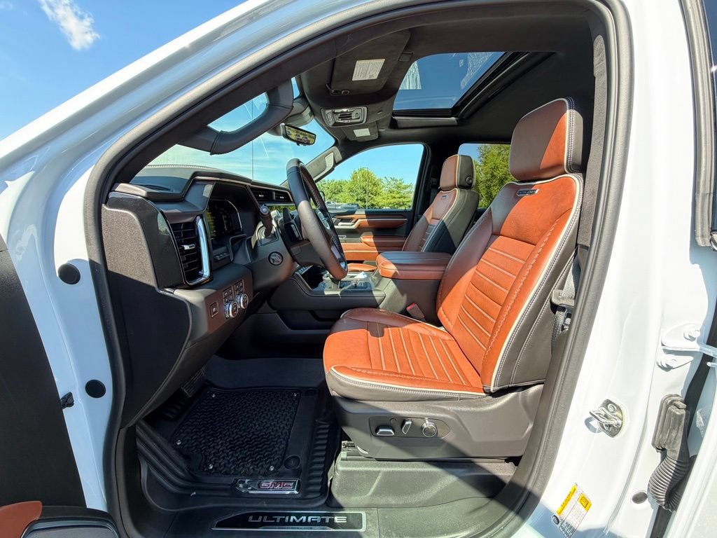 Used 2026 GMC Sierra 1500 Denali Ultimate AWD/4WD image 2