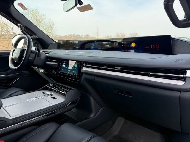 Used 2026 Lincoln Navigator Reserve w/ Jet Appearance Package image 16