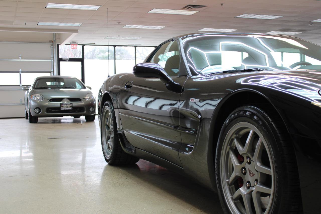 Used 2003 Chevrolet Corvette Z06 w/ Memory Package, 3 Drivers image 13