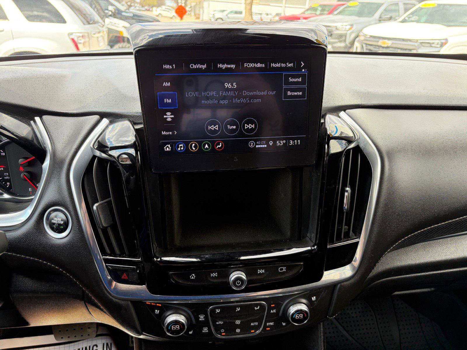 Used 2022 Chevrolet Traverse Premier w/ LPO, Floor Liner Package AWD/4WD image 15