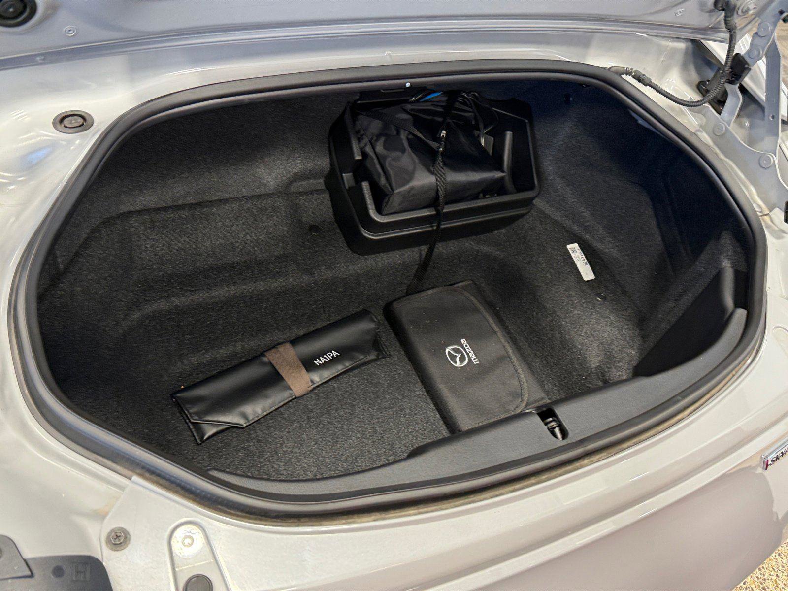 Used 2024 MAZDA MX-5 Miata RF Grand Touring image 29