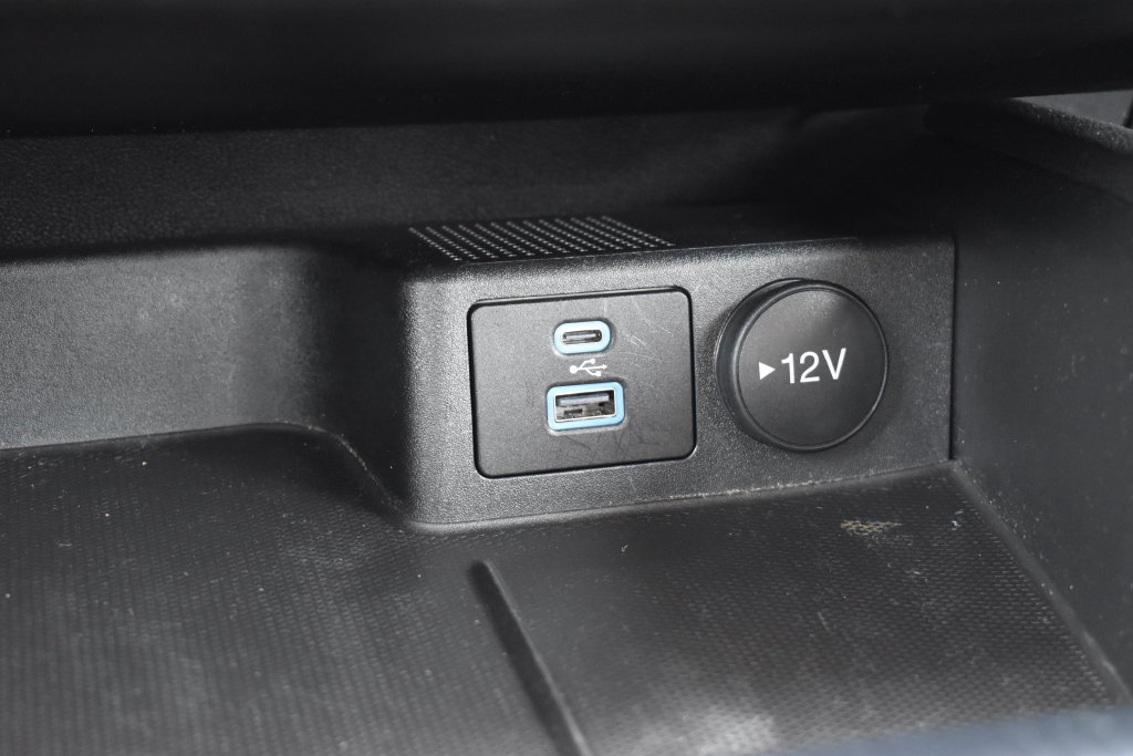 Certified 2023 Ford Escape Active AWD/4WD image 21