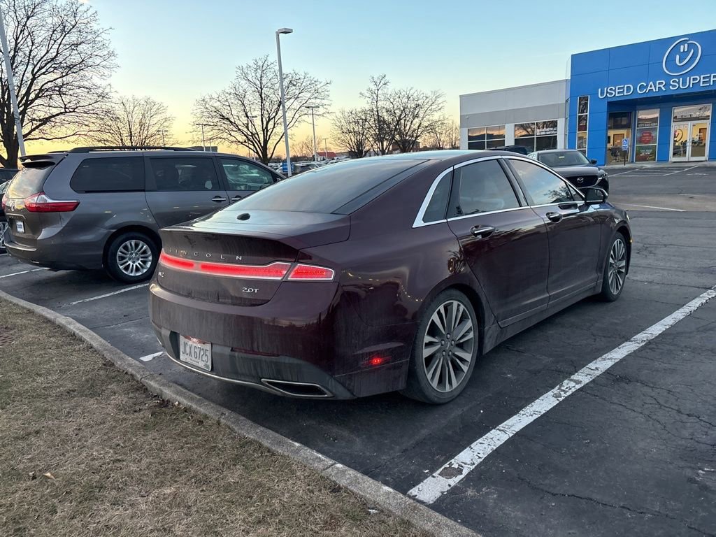 Used 2017 Lincoln MKZ Select image 3