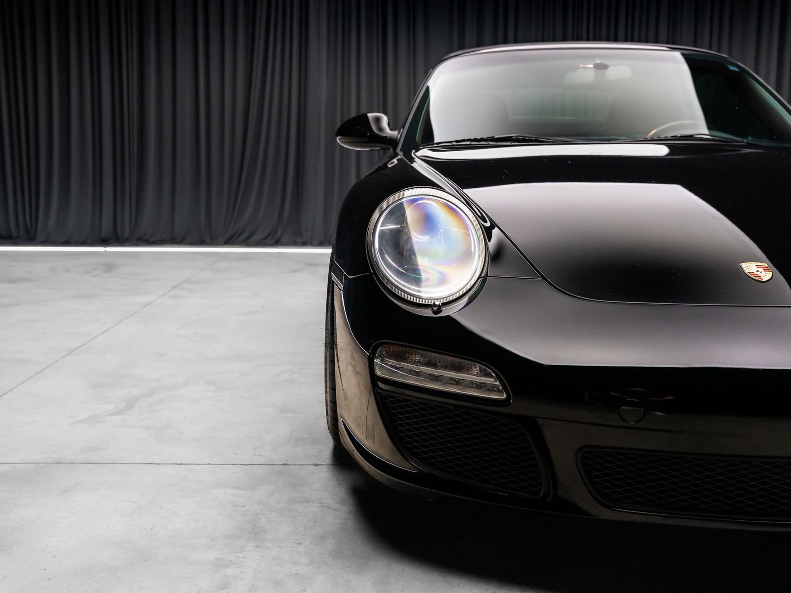 Used 2009 Porsche 911 Cabriolet image 20