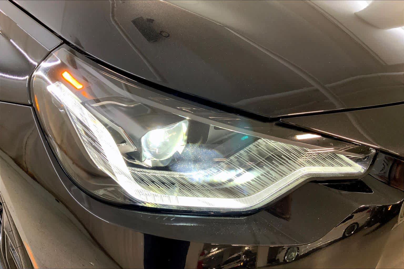 Used 2023 BMW M240i xDrive Coupe AWD/4WD image 27