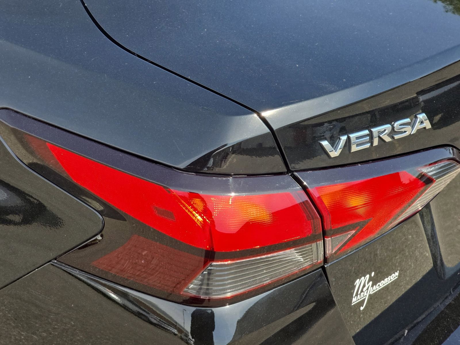 Used 2025 Nissan Versa S w/ S Plus Package image 37