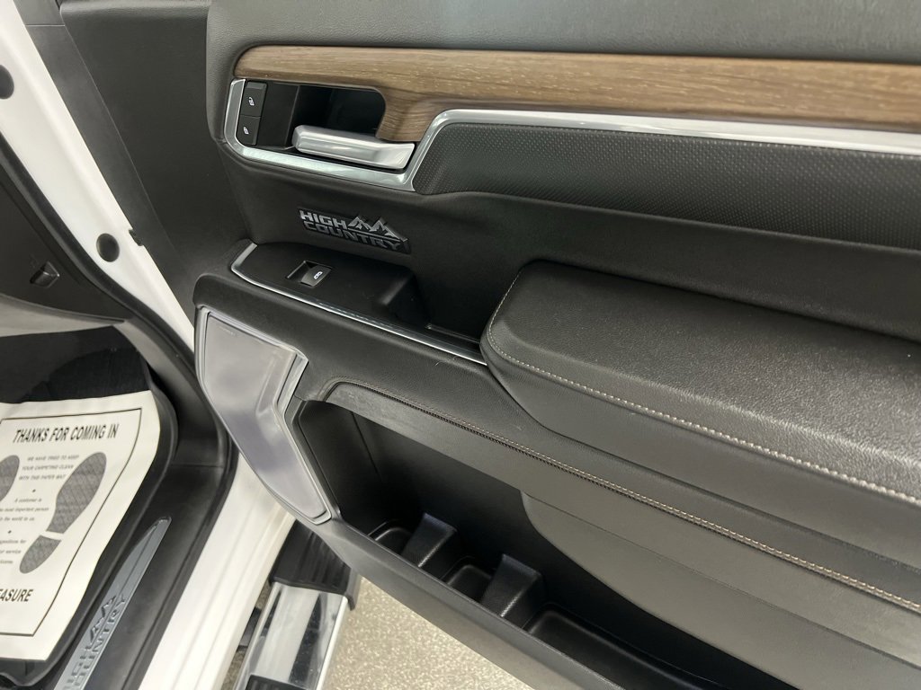 Used 2022 Chevrolet Silverado 1500 High Country image 60