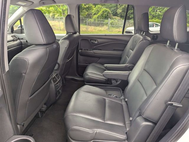 Used 2019 Honda Pilot Touring image 14